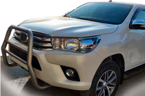 Toyota Hilux 2015- Front Bull Bar QT007 (Stainless Steel) photo 1
