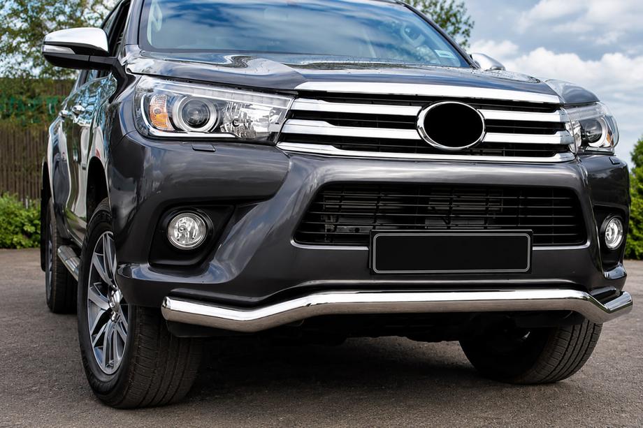 Toyota Hilux 2015- Front Bull Bar ST007 (Stainless Steel) Image