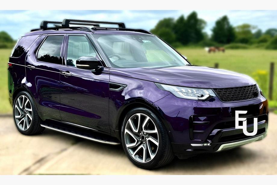 Land Rover Discovery V 2017- Roof bars for integrated roof rails (Black, 2 pcs) Image