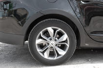 Renault Megane III 2009-2016 Fender flares (8 pcs, black) Hatchback – Metal photo 12