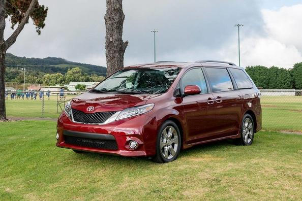 Review of the Toyota Sienna minivan