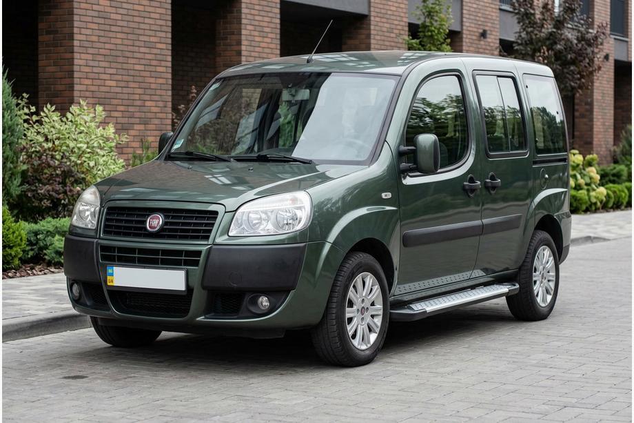 Fiat Doblo I 2005-2010 Side Steps Allmond Grey (2 pcs, Aluminum) Image