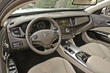 Overview of Executive sedan Kia Quoris photo 6