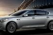 Overview of Executive sedan Kia Quoris photo 3