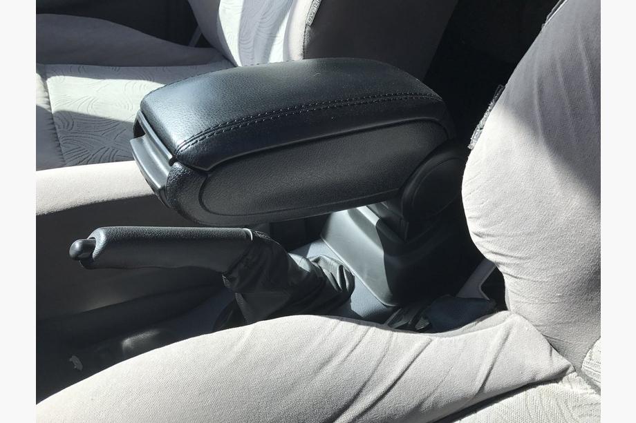 Ford Connect 2002–2006 SALE! Armrest Image