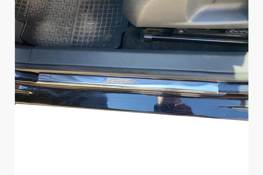Volkswagen Golf 6 2008-2014 Carmos V1 Stainless Steel Door Sill Protectors Photo 3