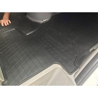 Rubber Floor Mats (3 pcs, Stingray) Mercedes Sprinter W906 2006–2018 photo 3