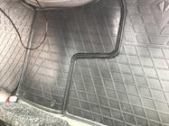 Volkswagen Crafter 2006-2016 Rubber Floor Mats (3 pcs, Stingray) photo 4