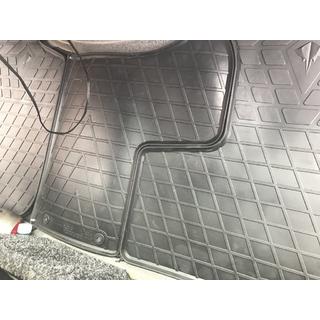 Rubber Floor Mats (3 pcs, Stingray) Volkswagen Crafter 2006-2016 photo 4