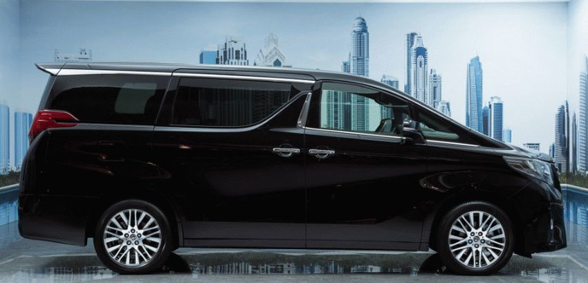 Luxury MPV Toyota Alphard third generation