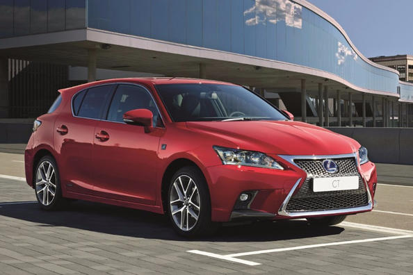 Hybrid hatchback Lexus CT 200h