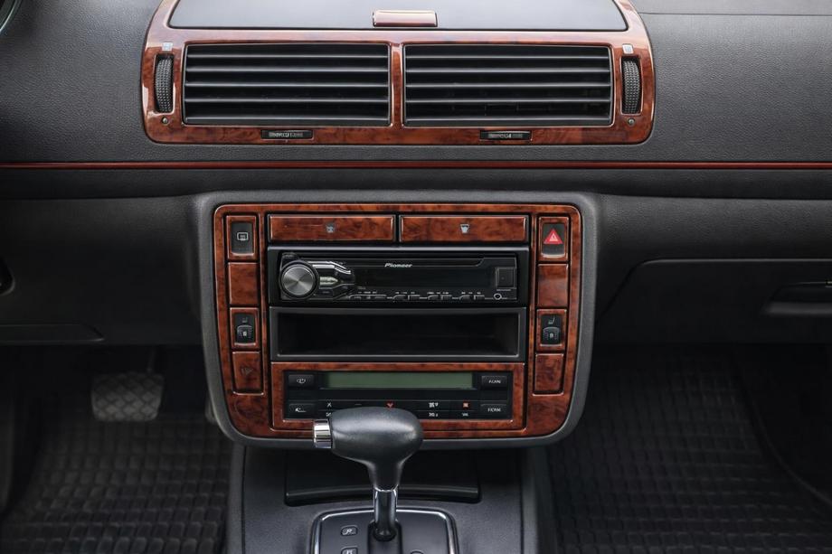 Ford Galaxy 1995-2006 Dashboard Trim Covers Image