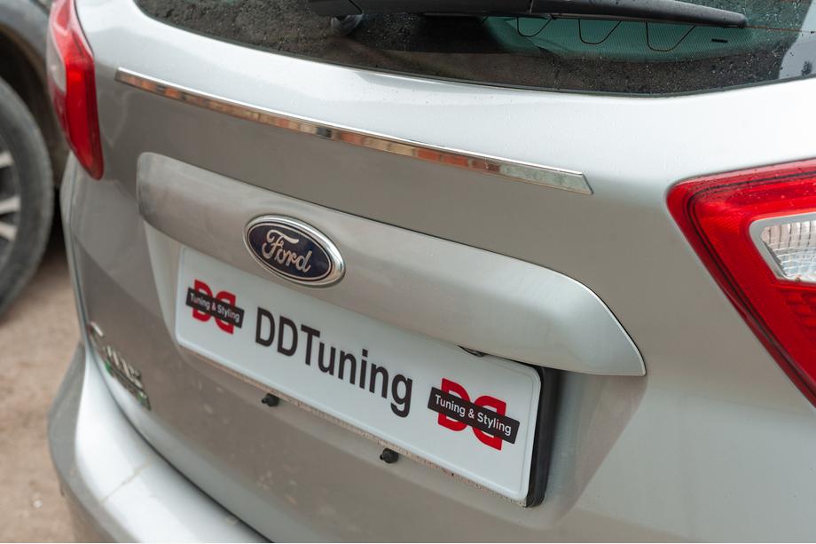 Ford C-Max/Grand C-Max 2010-2019 Chrome trim above license plate OmsaLine (stainless steel) Image