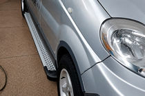 Nissan Primastar 2002-2014 Side Steps X5-Type (2 pcs, Aluminum) photo 1