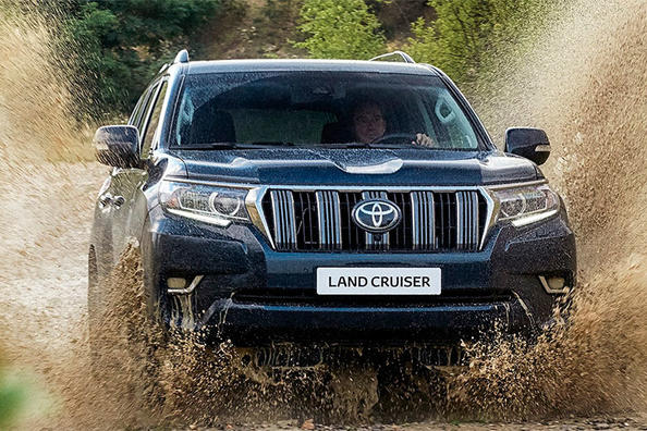 The updated SUV Toyota Land Cruiser Prado