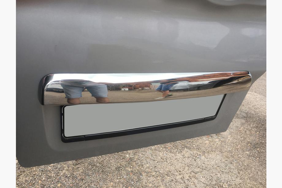 Nissan NV300/Primastar 2016- Stainless steel trim above license plate OmsaLine - Italian Stainless Steel Photo 3
