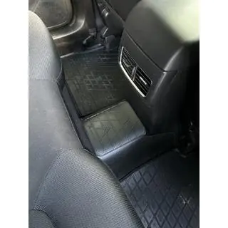 Rear Tunnel Mat Stingray Premium