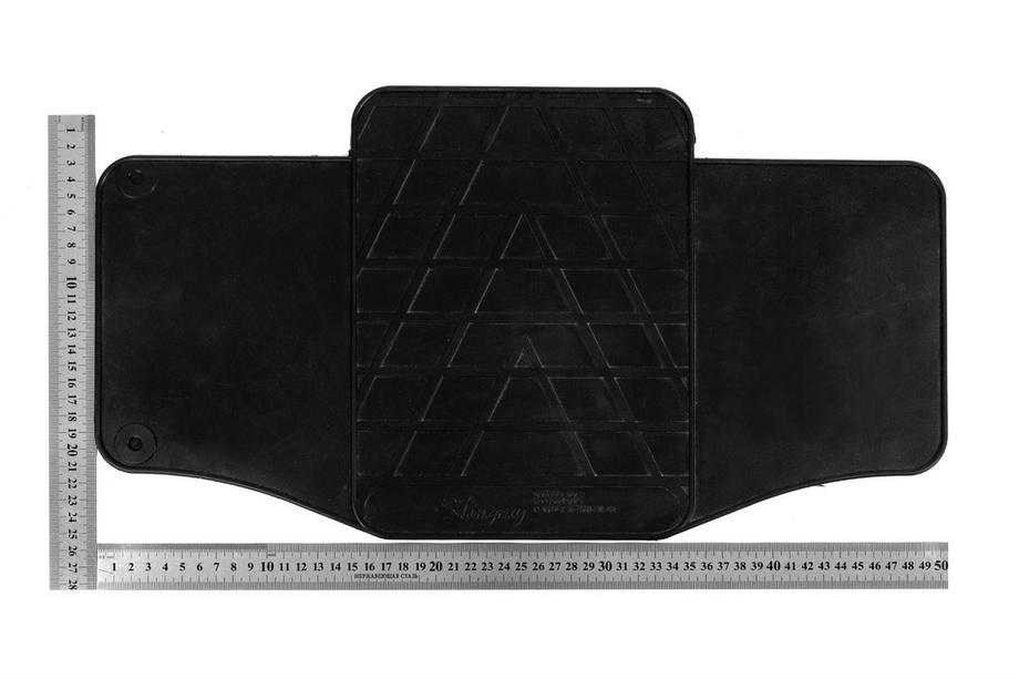 Renault Fluence 2009-2016 Rear Tunnel Rubber Mat (Stingray Premium) Image