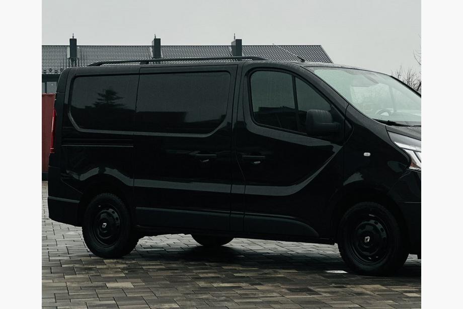 Nissan NV300/Primastar 2016- Black Roof Rails Short base, metal feet Photo 2