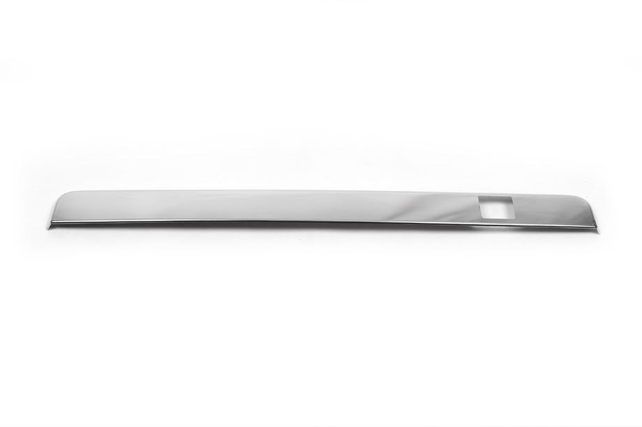 Man TGE 2017- Stainless steel trim above license plate Image
