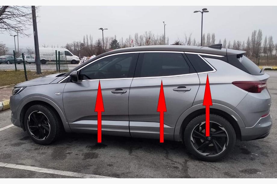 Opel Grandland X 2017- Lower window trims stainless steel (6 pcs) Image