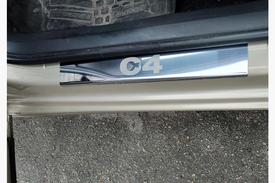 Citroen C-4 2004-2010 Carmos Stainless Steel Door Sill Protectors Image