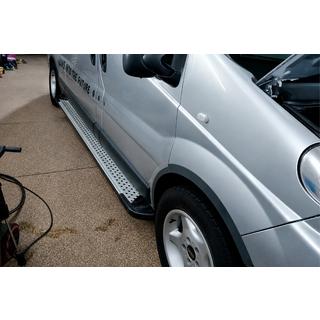 Side Steps Allmond Grey (2 pcs, Aluminum) Opel Vivaro 2001–2015 photo 2