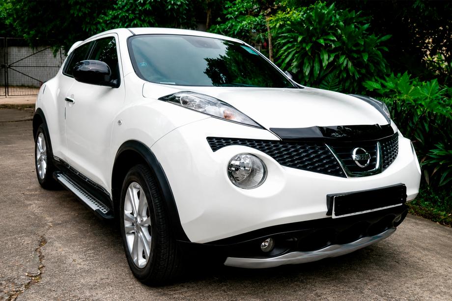 Nissan Juke 2010-2019 Side Steps Allmond Grey (2 pcs, Aluminum) Image