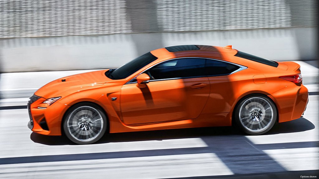 Overview of the sports coupe Lexus RC F