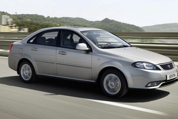 Review of the compact Ravon Gentra sedan