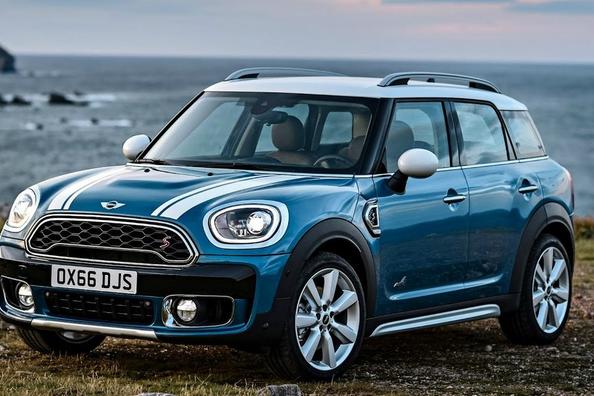 Overview of the crossover MINI Countryman second generation