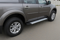 Mitsubishi Pajero Sport 2008-2015 Side Steps X5-Type (2 pcs, Aluminum) photo 1