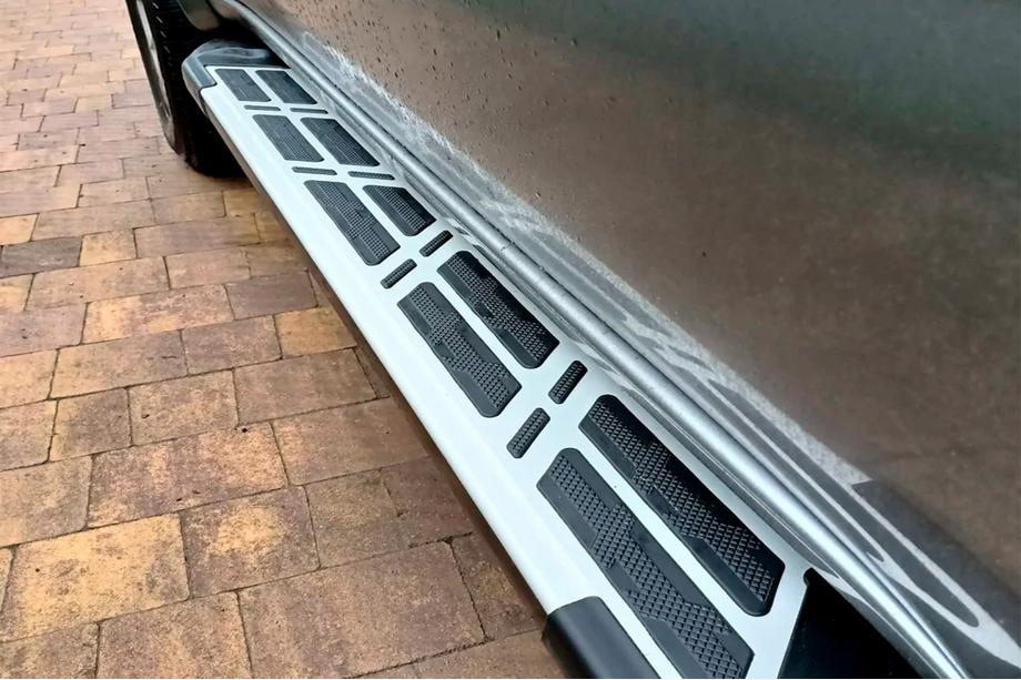 Mitsubishi Pajero Sport 2008-2015 Side Steps Sunrise (2 pcs, Aluminum) Photo 4