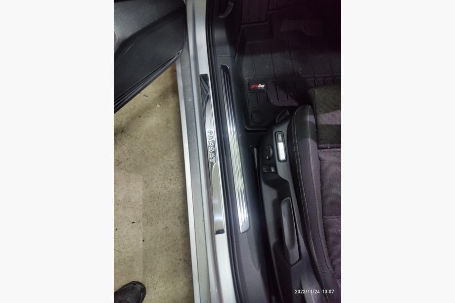Volkswagen Passat B8 2015-2023 Stainless Steel Door Sill Protectors OmsaLine (4 pcs) Photo 4