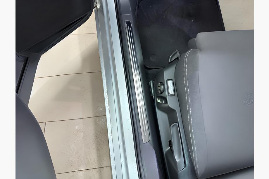 Volkswagen Passat B8 2015-2023 Stainless Steel Door Sill Protectors OmsaLine (4 pcs) Photo 1