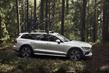 The second generation of the versatile all-terrain Volvo V60 Cross Country photo 1
