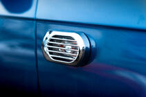 Audi A3 2003-2012 Oval Side Indicator Grille (2 pcs, ABS) photo 2