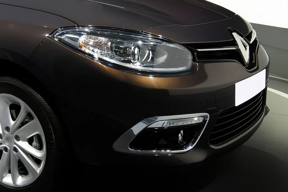 Renault Fluence 2009-2016 Fog Light Trims (2013↗, 2 pcs, stainless steel) Photo 1