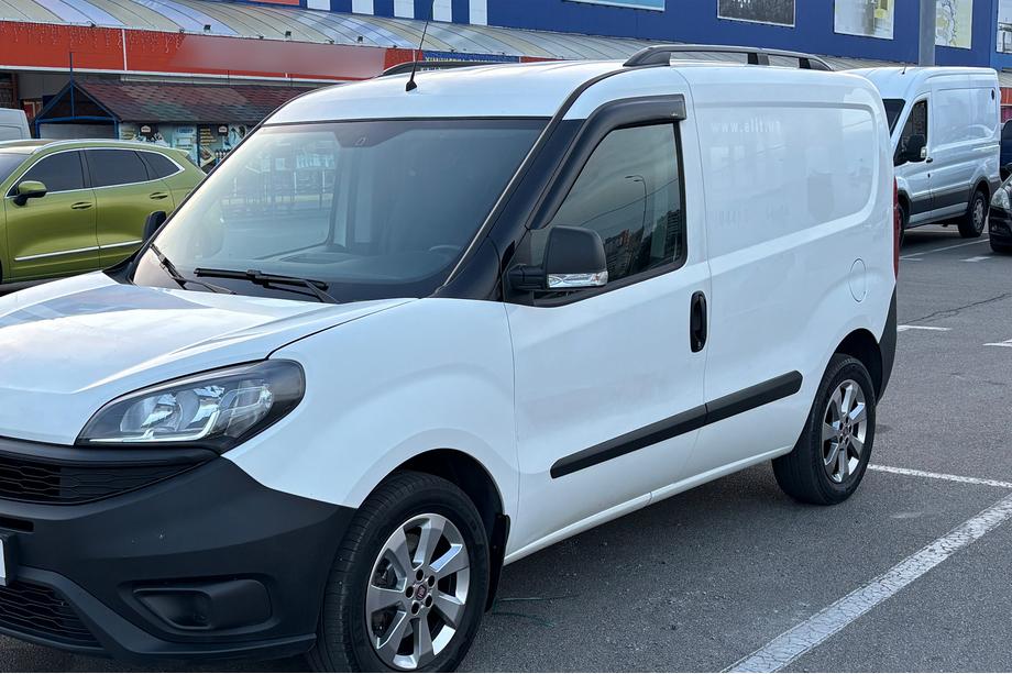 Opel Combo 2012-2018 Skyport Roof Rails (black) Maxi Base Image