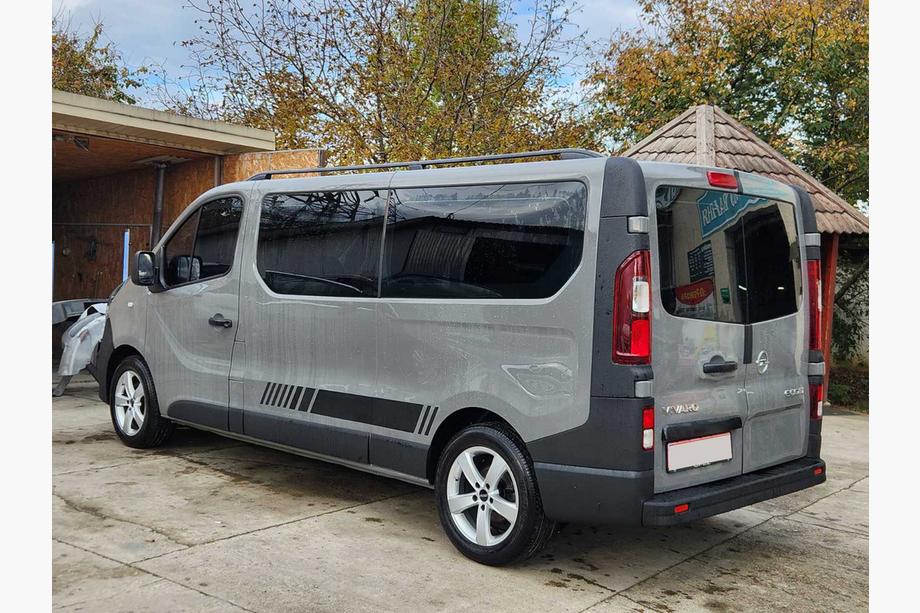 Opel Vivaro 2015-2019 Skyport Roof Rails (black) Short Wheelbase Photo 6