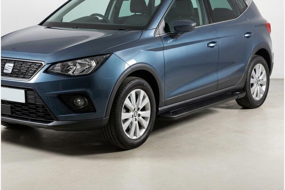 Seat Arona 2017- Side Steps Allmond Black (2 pcs, Aluminum) Image