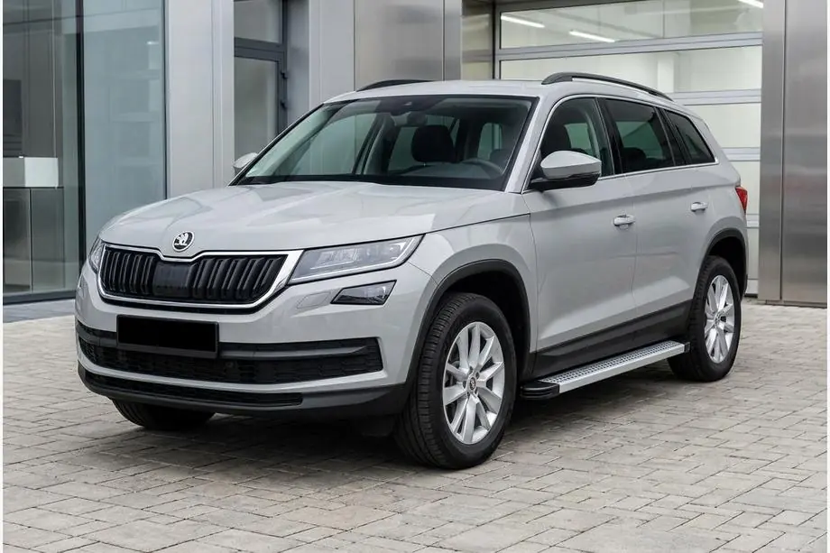 Skoda Kodiaq 2016-2023 Side Steps Maya V2 (2 pcs, Aluminum) Image