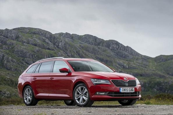 Overview of Skoda Superb Combi third generation