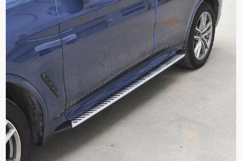 BMW X4 G02 2018- OEM Side Steps (2 pcs) Image