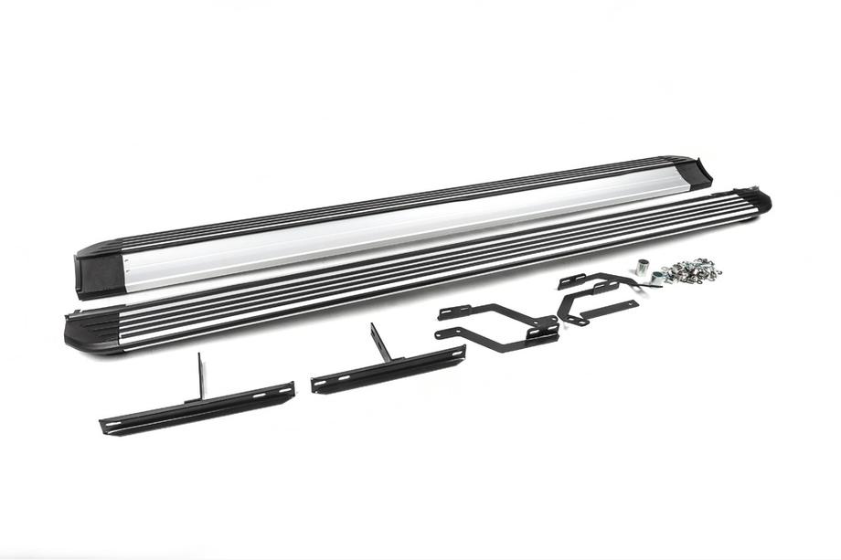 Volkswagen Touareg 2002–2010 OEM Side Steps (2 pcs, Aluminum) Image