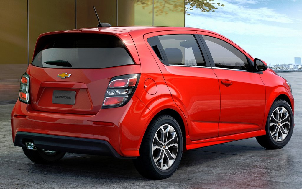 Restyled hatchback Chevrolet Aveo