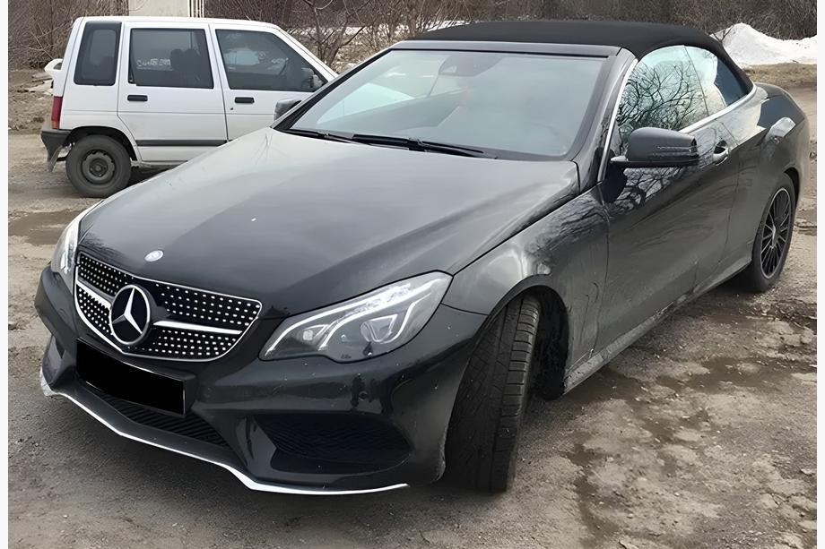 Mercedes E-class coupe C207 2010-2017 Front Grille (2014-2016, Diamond Silver) Image