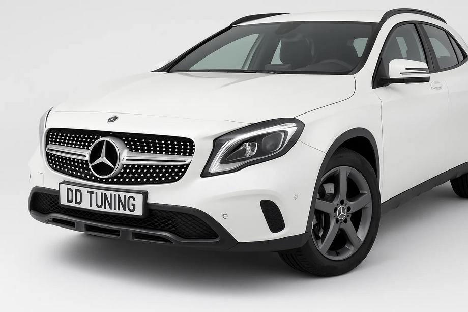 Mercedes GLA X156 2014-2019 Front Grille Diamond Silver (2017-2019) Image
