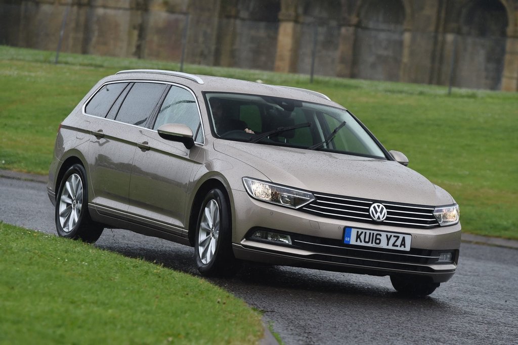Browse wagon Volkswagen Passat Variant