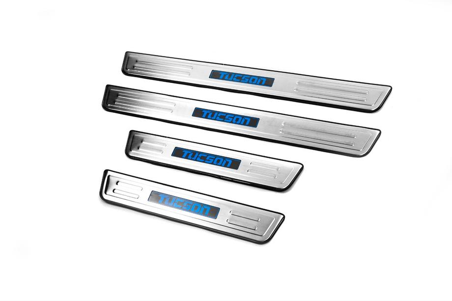 Hyundai Tucson JM 2004- Libao LED Stainless Steel Door Sill Plates Photo 1